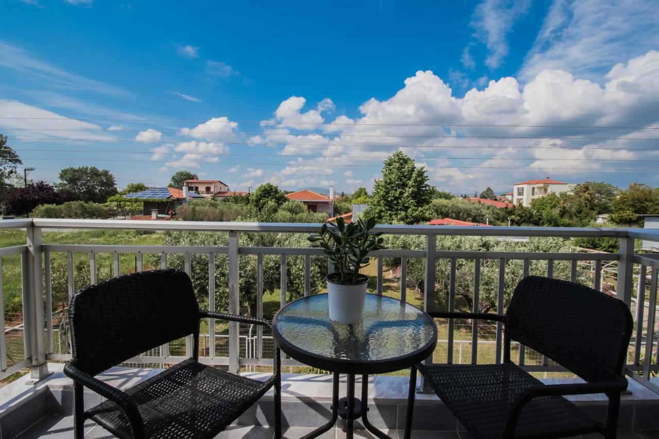 Chelona Apartments ネア・プラギア エクステリア 写真