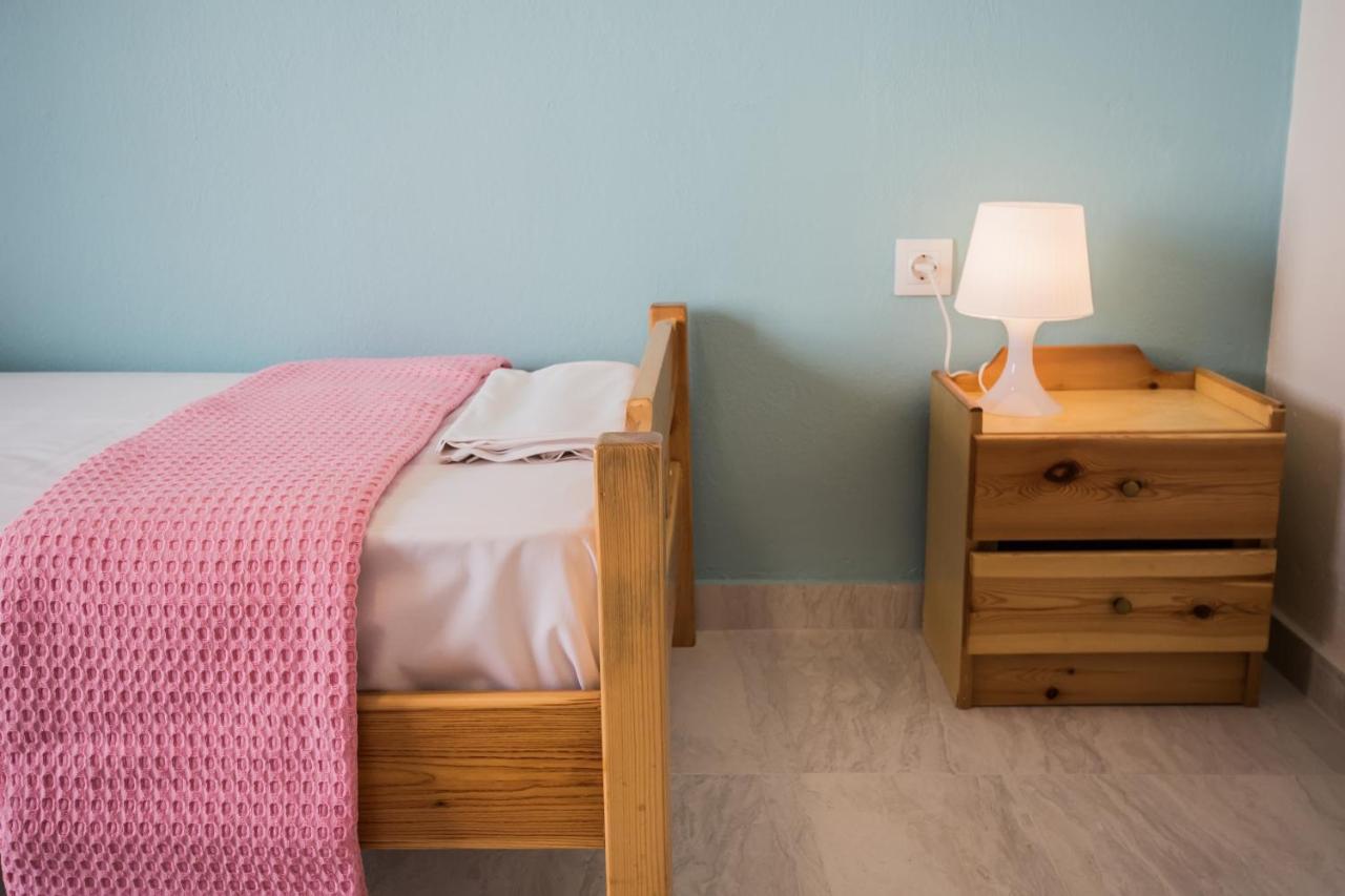 Chelona Apartments ネア・プラギア エクステリア 写真