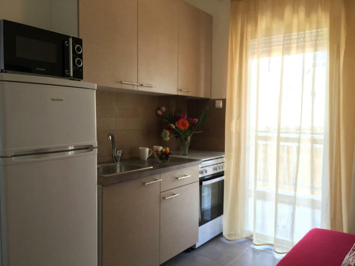 Chelona Apartments ネア・プラギア エクステリア 写真