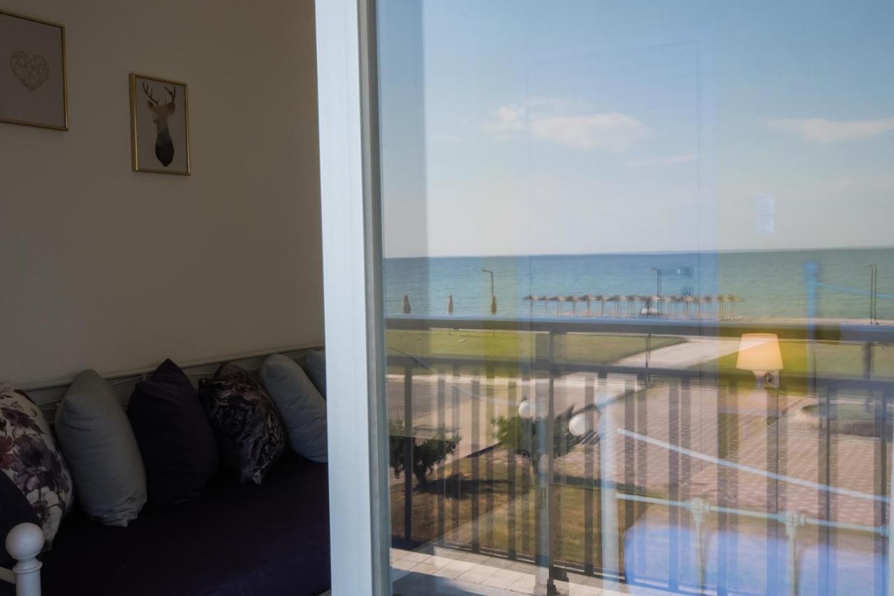 Chelona Apartments ネア・プラギア エクステリア 写真